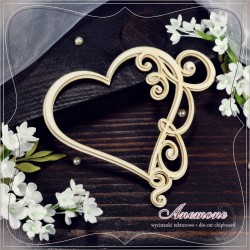 Chipboard - Wisteria Heart Frame  / layered